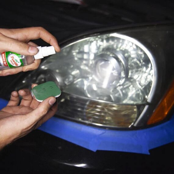 Turtle Wax Headlight Lens Restorer