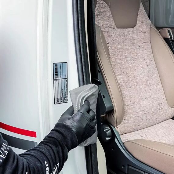 Sonax Rubber Protectant (340505) – средство для ухода за резиновыми элементами, 5 л , изображение 4