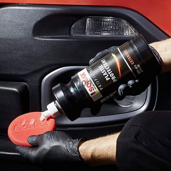 SONAX PROFILINE Plastic Protectant гелевый консервант (протектант) для наружного и внутреннего неокрашенного пластика 1 л , изображение 2 SONAX PROFILINE Plastic Protectant гелевый консервант (протектант) для наружного и внутреннего неокрашенного пластика 1 л , изображение 2